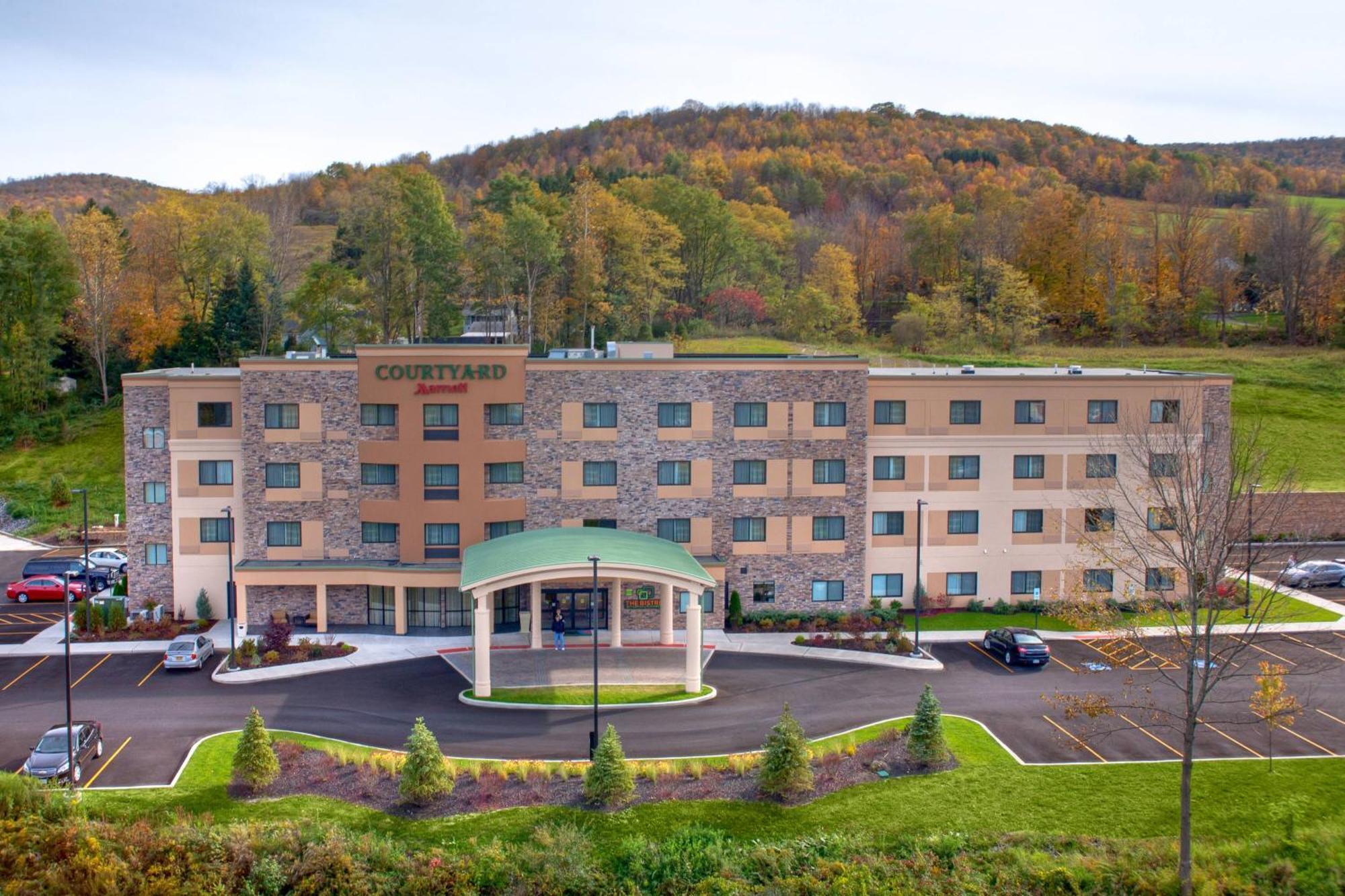 Отель Courtyard By Marriott Онеонта Экстерьер фото